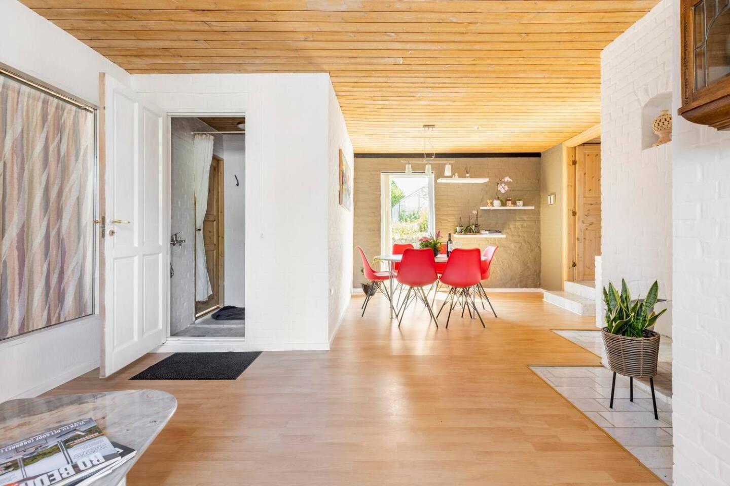 Trandafir Guesthouse エクトヴィズ エクステリア 写真